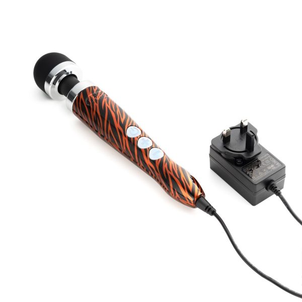 Doxy Die Cast 3 Tiger Hydrographic Rechargable Wand Massager